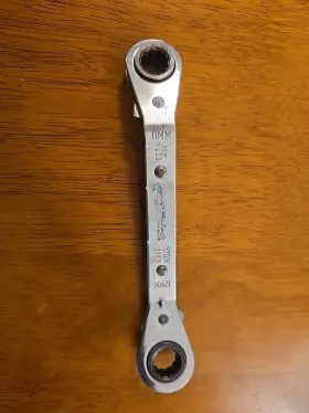 Ryam1112 Blue Point 11mm-12mm Ratcheting 12 Box End Wrench 25 Offset T2