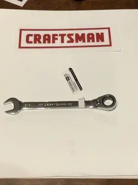 Cmmt42416 Craftsman 9/16-in Standard Sae Reversible Ratchet Wrench