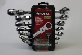 1005665279 Husky 7pc Flex-head Ratcheting Combination Set