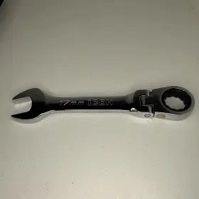 Wrstfm17 Icon Pro Stubby Flex 17mm Metric Ratcheting Wrench 6.5 Inch Long