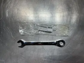 Jaeger X00105sgp7 17mm Ratchet Wrench