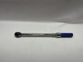 2884734 Kobalt 3/8 Inch Drive Click Torque Wrench