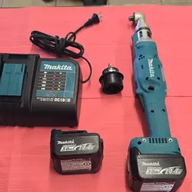Makita 836062 Cordless Ratcheting Wrench 3/8 In 8-20nm Charger Batteries