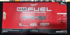 2560-21 Milwaukee M12 3/8 Brushless Long Reach Ratchet Kit