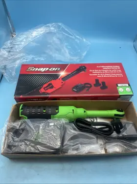 Ctr817ggk2 Snap-on 14.4v 1/4 Inch Drive Microlithium Longneck Ratchet Kit Green