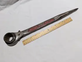 Rm36 T.o.p. Top Japan Single Mouth Ratchet Wrench Spud 1-7/16 Inch