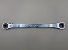Mac Tools RWL08102 1/4" X 5/16" 12 Pt. Ratcheting Wrench Made U.s (CJL007171) Used. Price: $17.99.