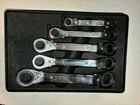 Blue Point Metric 5PC Offset Ratcheting Double Box End Wrench - 17MM Used. Price: $50.00.