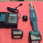 Makita Cordless Ratcheting Wrench 3/8 8-20NM 836062 Charger Batteries Used. Price: $450.00.